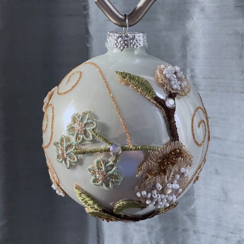 Hand detailed Pearled Glass Ornament, Green Gold, Glitter, Applique, Beaded